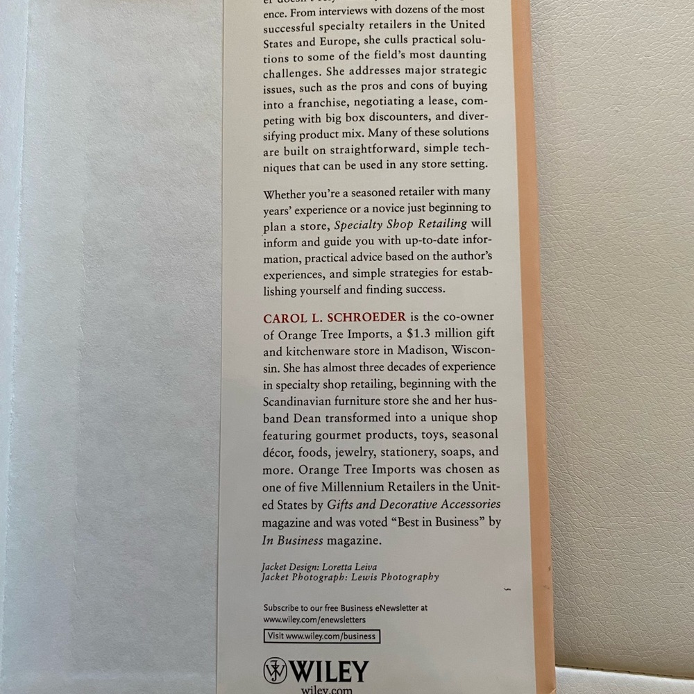 How To Run Your Own Store Book. Excellent Condition!! - Picture 5 of 11